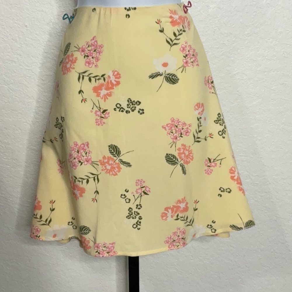 450- Abound by Nordstrom NWT Yellow Floral Mini Skirt. Size 4X.